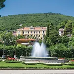公寓 In Ičići
