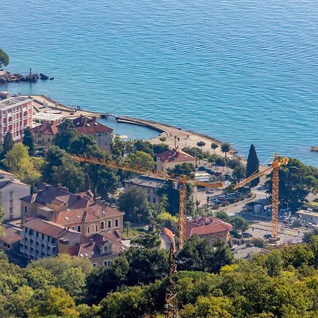 Awesome In With House Sea View Apartment *